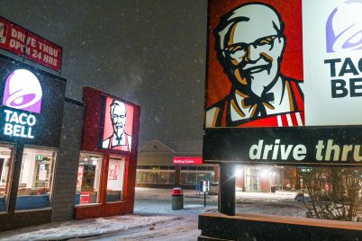 yum-brands-disappoints-as-kfc-taco-bell-and-pizza-hut-fall-short-of-same-store-sales-expectations-scaled.jpg
