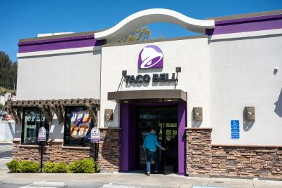yum-brands-posts-mixed-quarter-taco-bell-shines.jpg